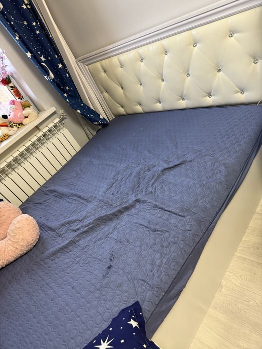 Продам кровать в хорошем состоянии 200,160 раз