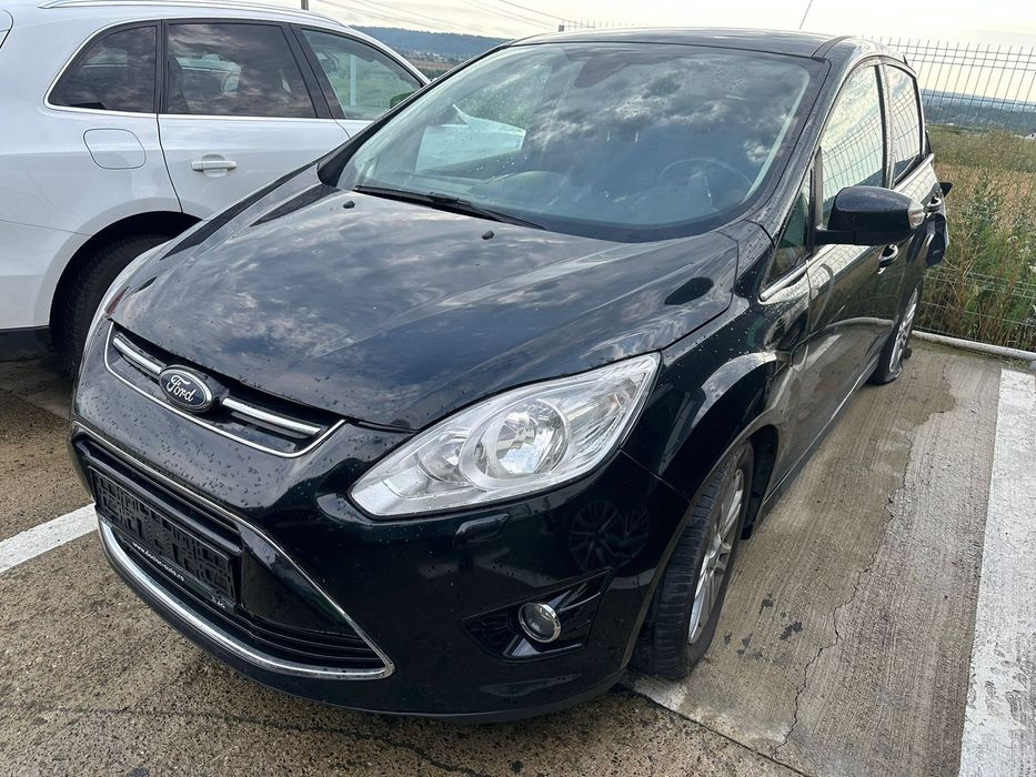 Dezmembrez / Dezmembrari / Piese / Accesorii Ford c-max 2 2013 negru 1.6 tdci 115 cp volan stanga