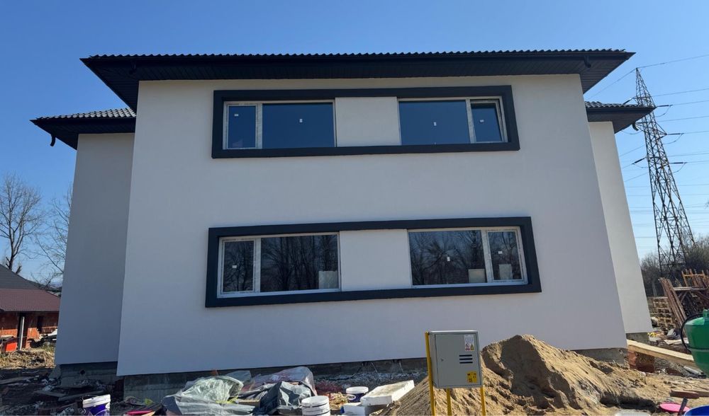 Duplex P+1 zona Castel Transilvania 116000€