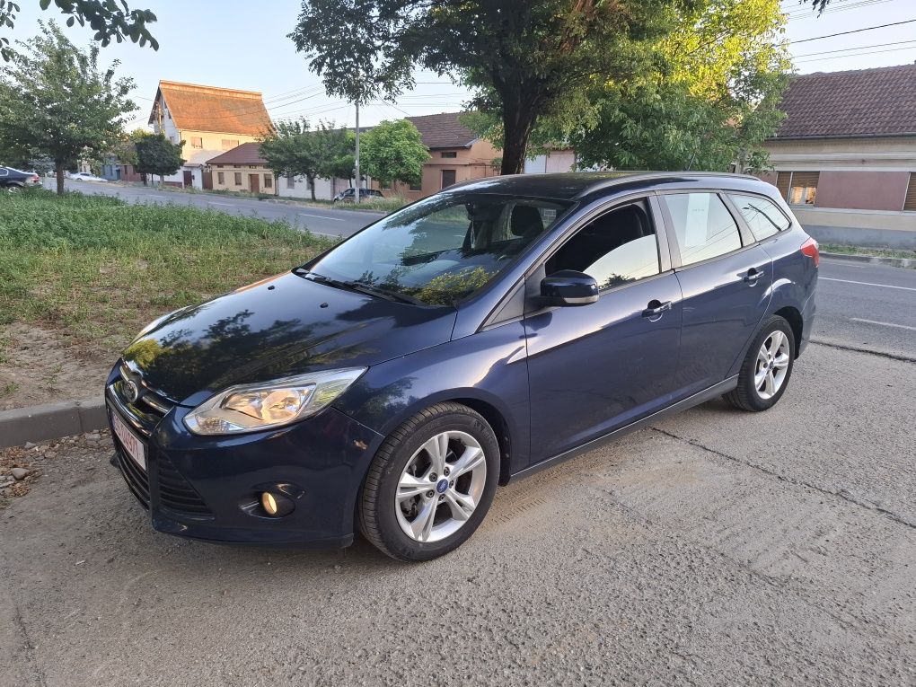 139000 Km Reali/ 2012 E5/ Ford Focus/ Diesel 1.6dci/ Stare Perfectă.