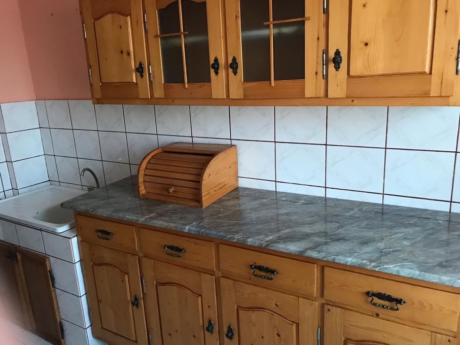 Inchiriez apartament