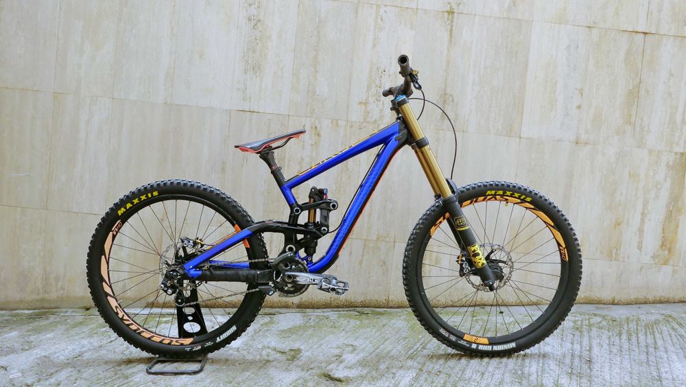 Scott Gambler 710 DH, 27.5, FOX 40 Kashima, 210 ход, 1х, Shimano Zee