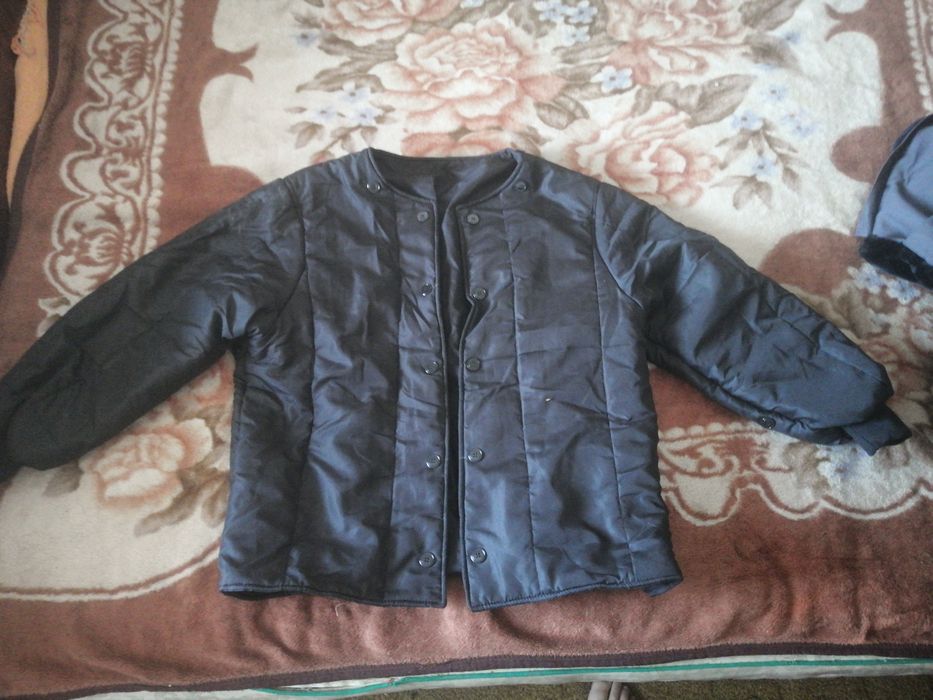 Продам зимний кастюм цена 40000