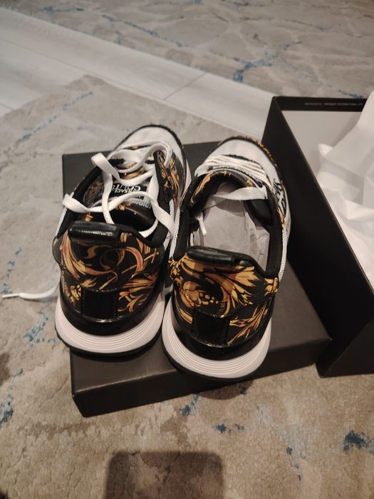 Adidași Versace jeans couture noi, 39