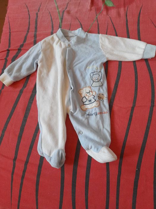 Бебешки гащеризон