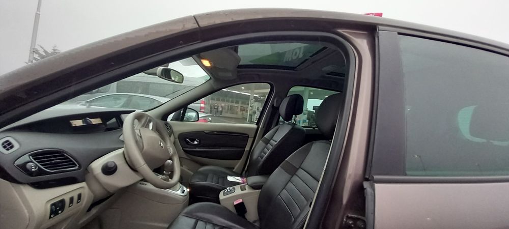 Renault Grand Scenic 1.6 DCI 130 CP LUXE PANORAMIC 126.000 KM