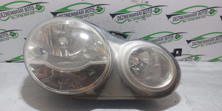 Far dreapta Volkswagen VW Polo a 4-a generatie 9N