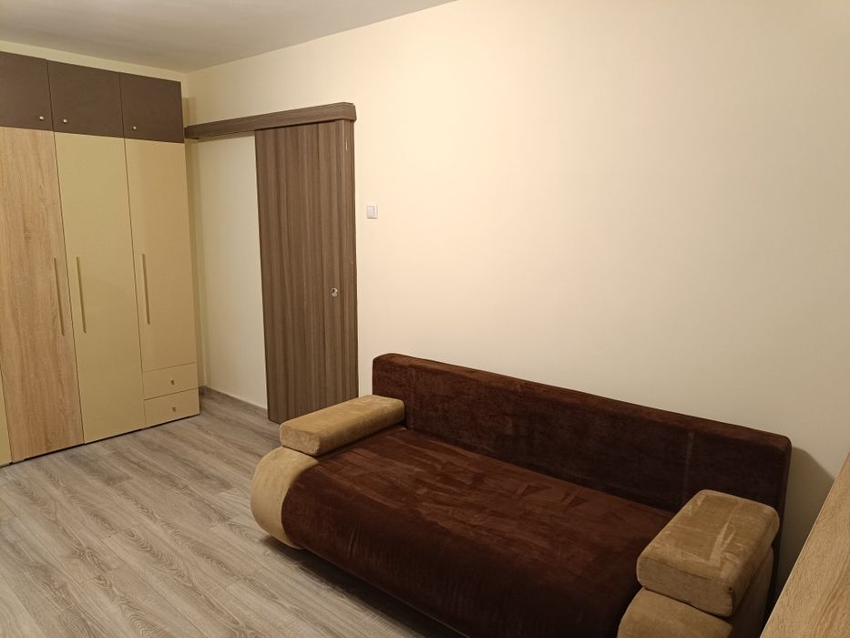 Persoana fizica vând apartament 2 camere in Gheorgheni