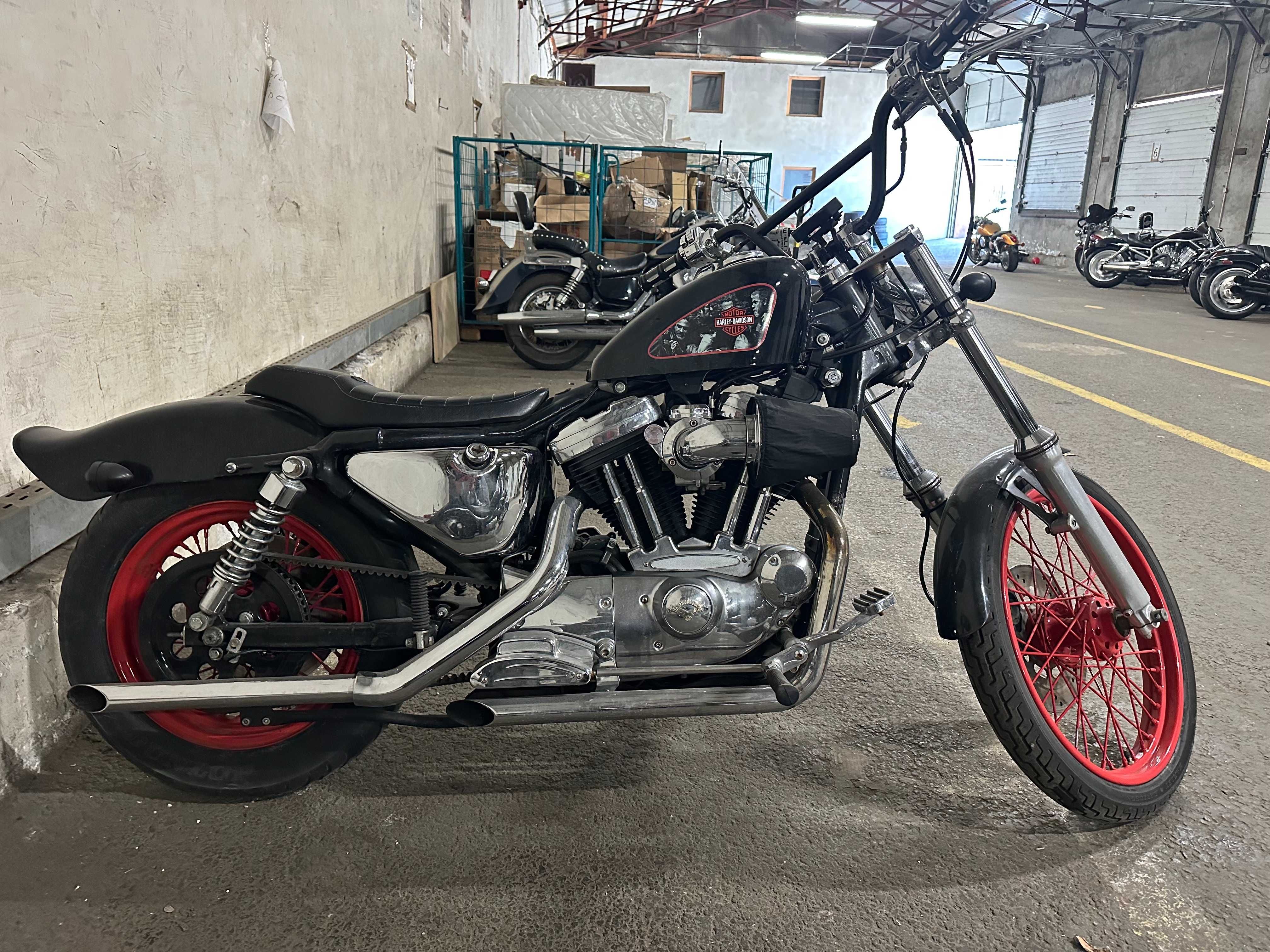 2010 Harley Davidson Sportster 883 IRON - cafe racer