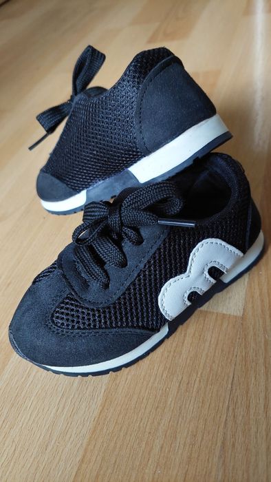 Детски маратонки, 25 номер