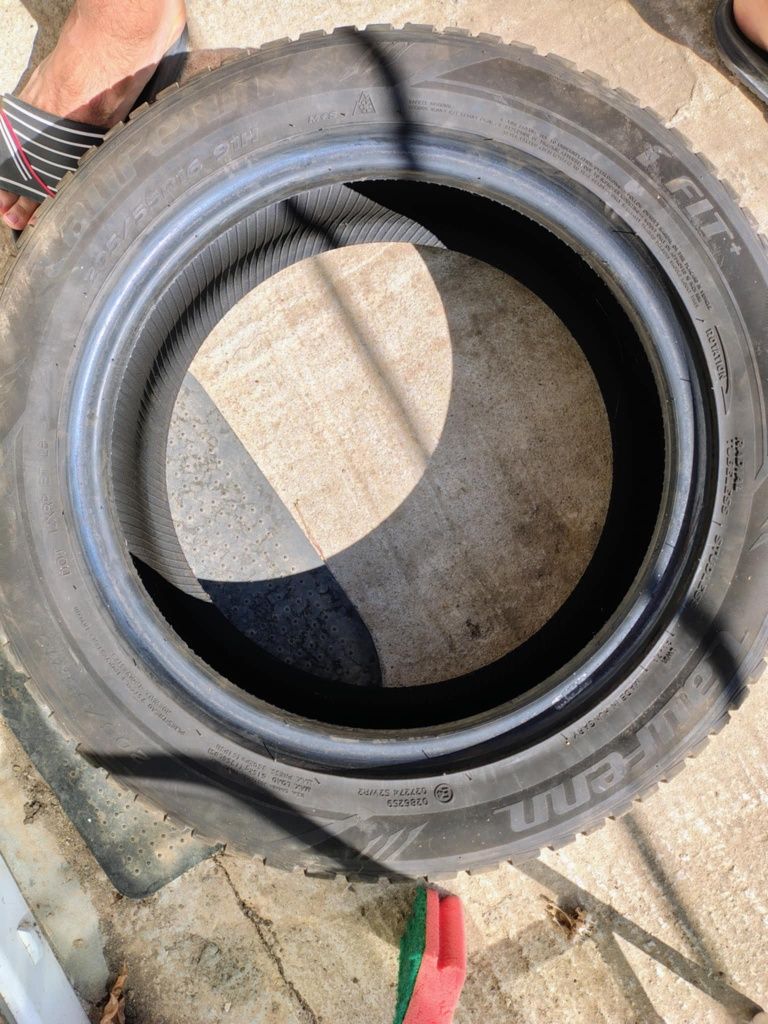 Гуми LAUFENN 205/55R16 91H