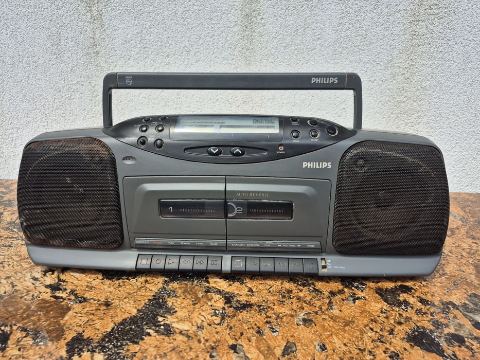 Radio Casetofon cu CD marca Philips,model DIGITAL ,made in Germany