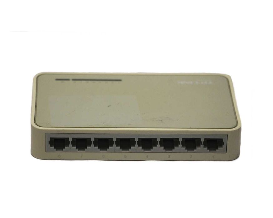 Свитч TP-LINK  TL-SF1008D 8xRJ45  8x 100 Мбит/сек