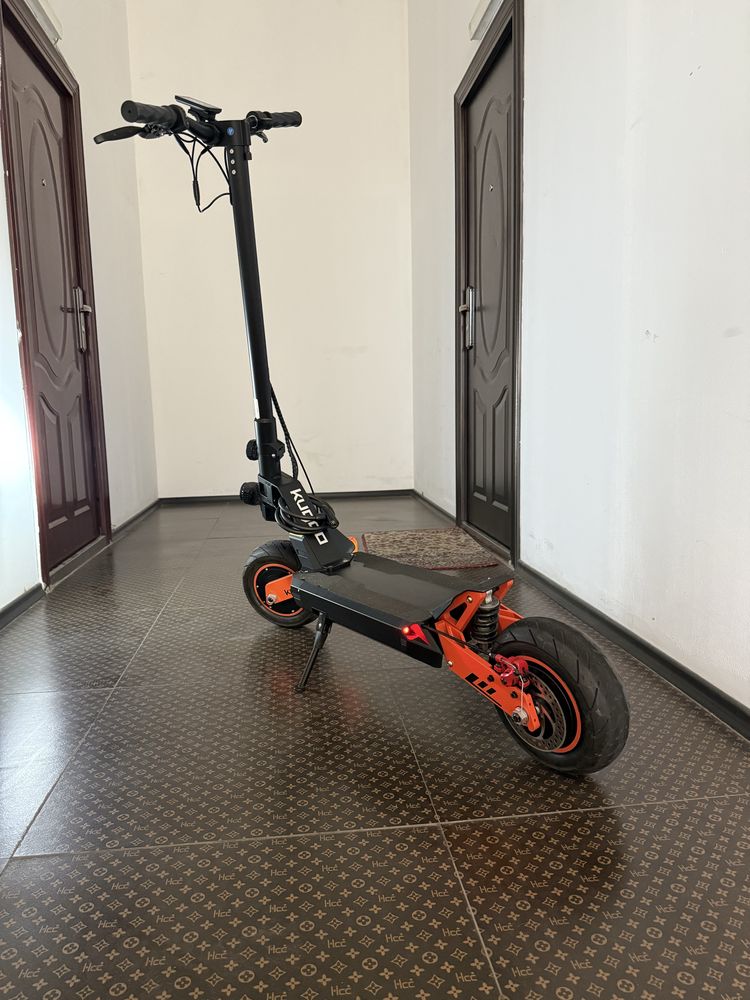 Тротинетка Kugoo G2 Max / kukirin / като нов