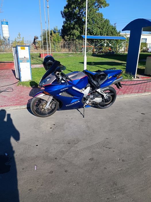 Honda vfr vtec 800