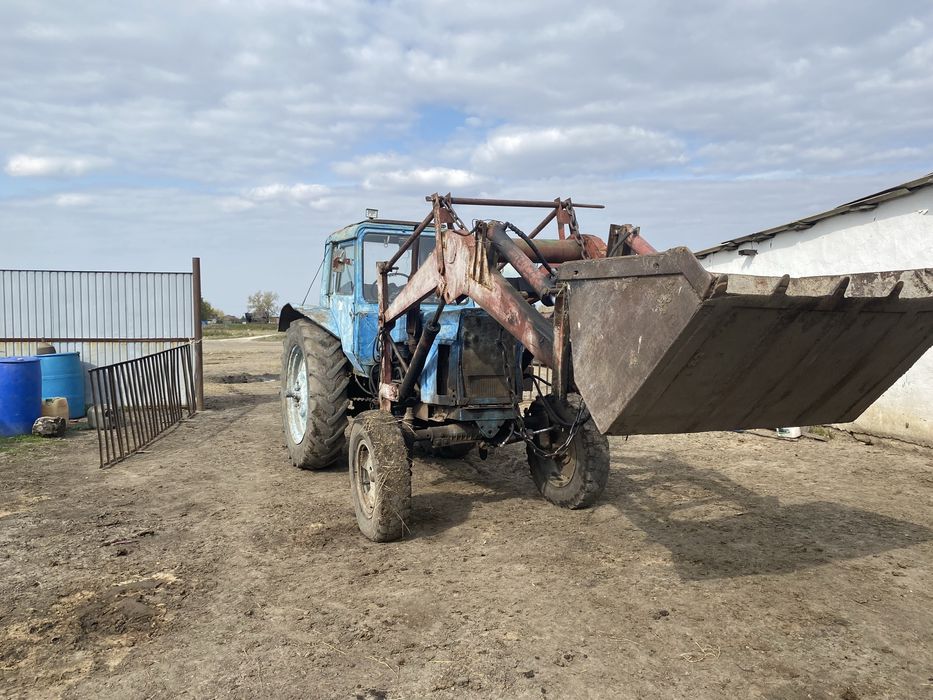 Продам трактор мтз80