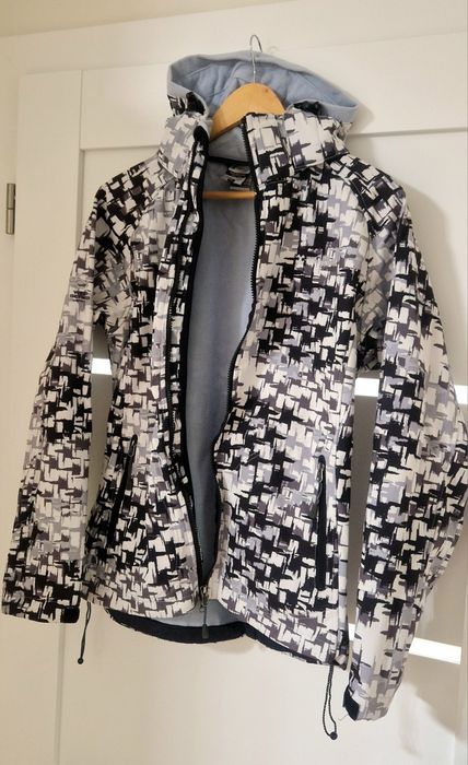 Сет дамско яке + гащеризон за ски