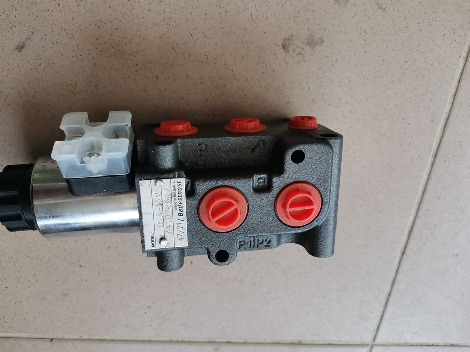 Distribuitor electro hidraulic