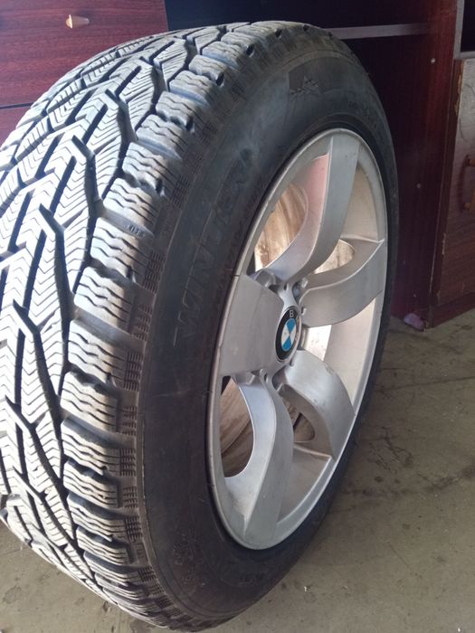 Jante cu anvelope iarnă 3 buc originale R17