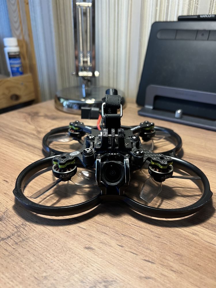 FPV дрон квадрокоптер GepRC Cinebot 30 o3