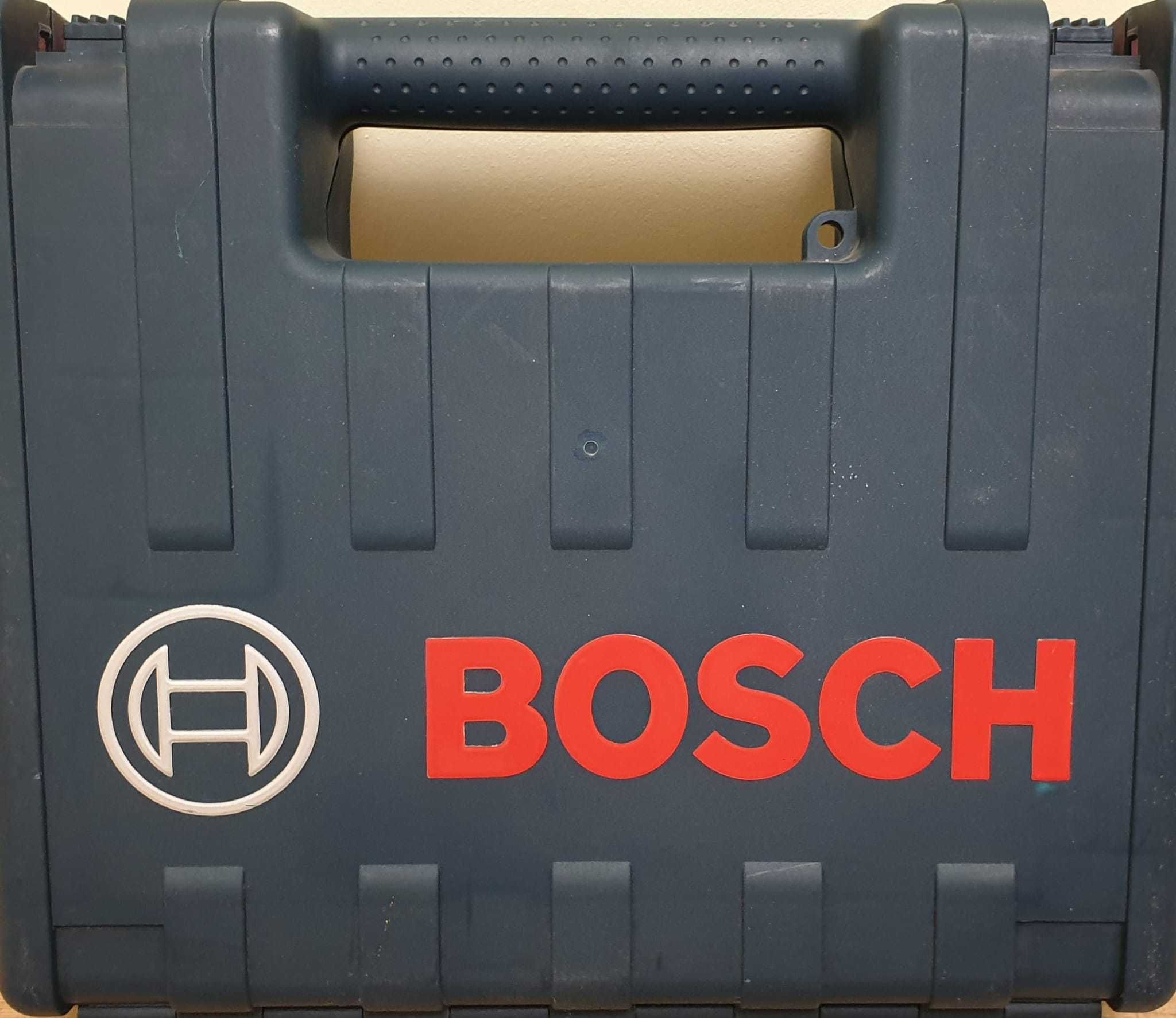 Foarfeca pentru taiat tabla Bosch GSC 10,8 V-LI