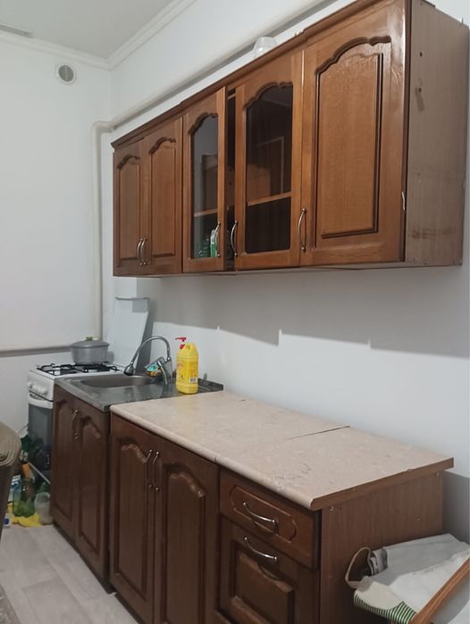 Кухонный шкаф продается