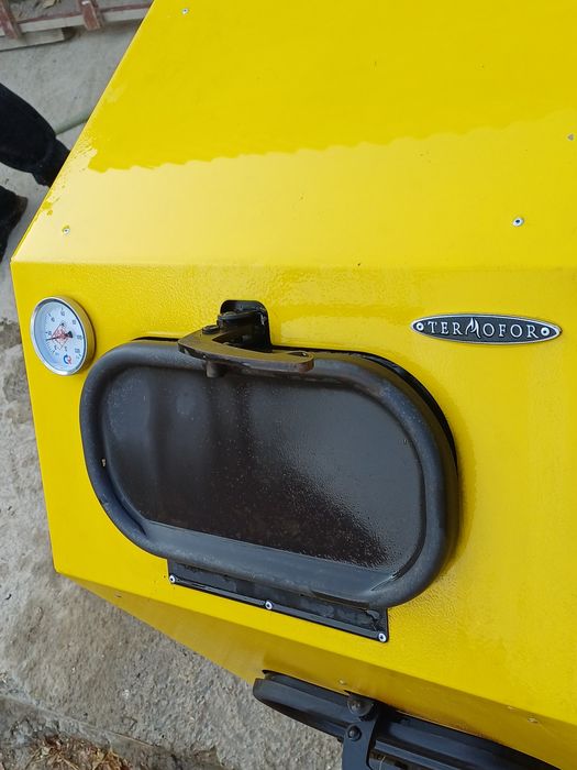 Котел универсал  Газ, уголь , дрова Электр