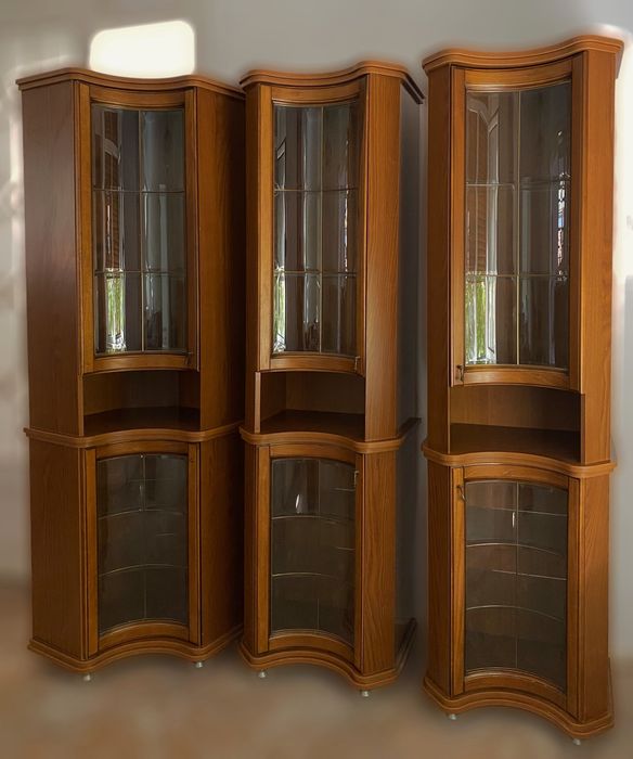 Vitrine cristal nuc – set modular (2 turnuri + colțar)