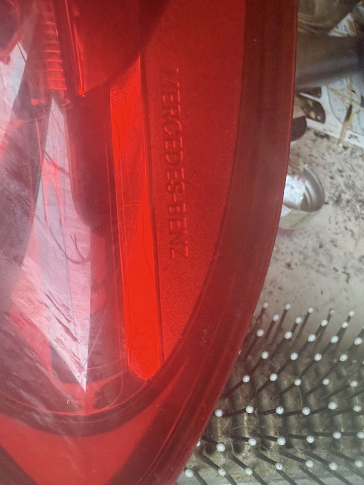 C class w 205 десен стоп за седан