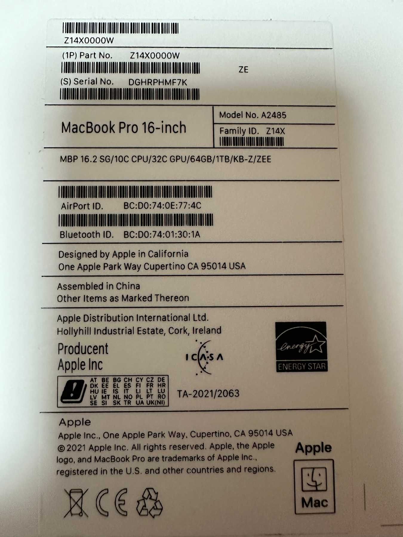 Macbook pro M1 MAX 64GB 1TB disk 16.2" 2021
