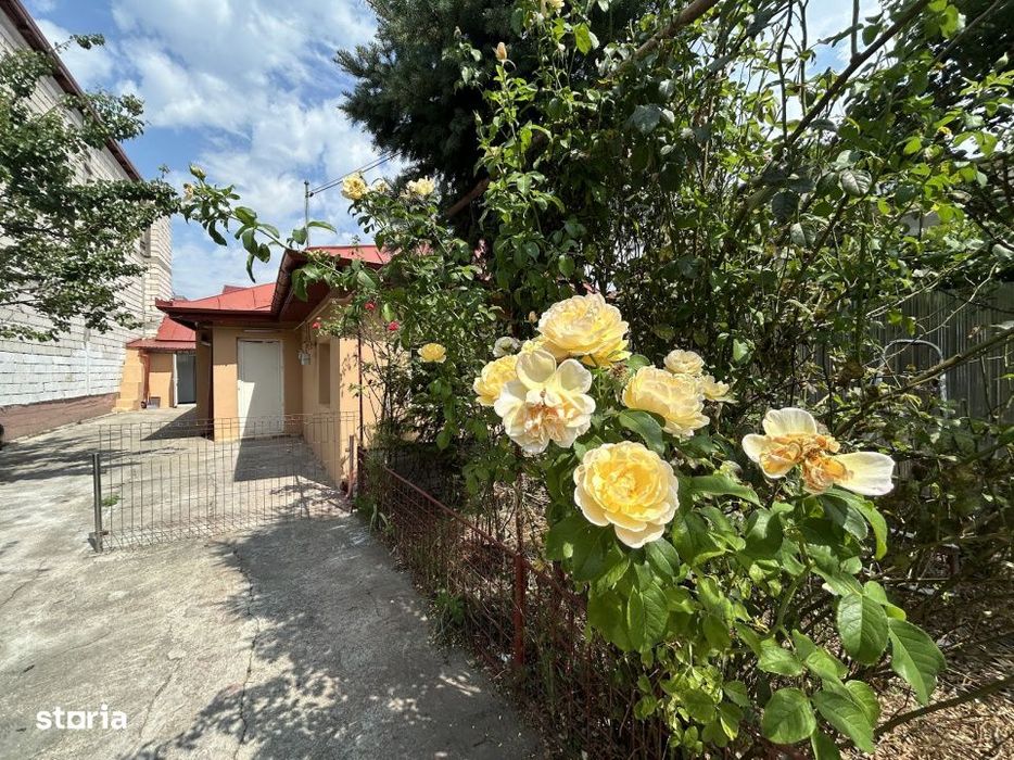 Vand Casa 3 Cam, Singur Curte, Aproape De Intrarea La Spitalul Fundeni