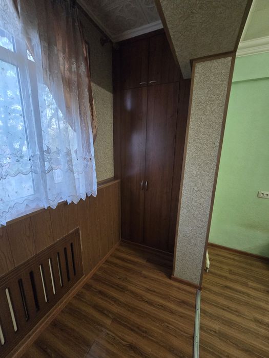 Дворец авиа Кадышева 1комн 2этаж 36м2 ремонт средний галерейка кирпич