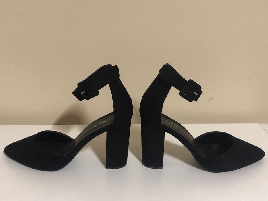 Pantofi dama eleganti negri