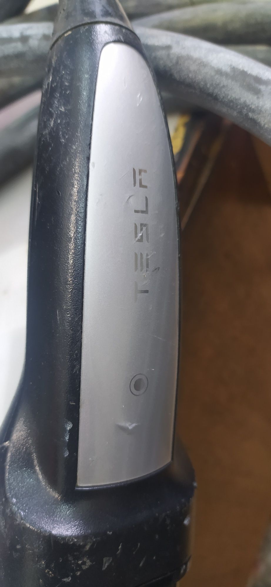 Tesla wall connector 32A станция