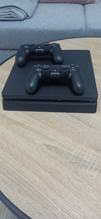 Play Station 4 Slim 1T + jocuri