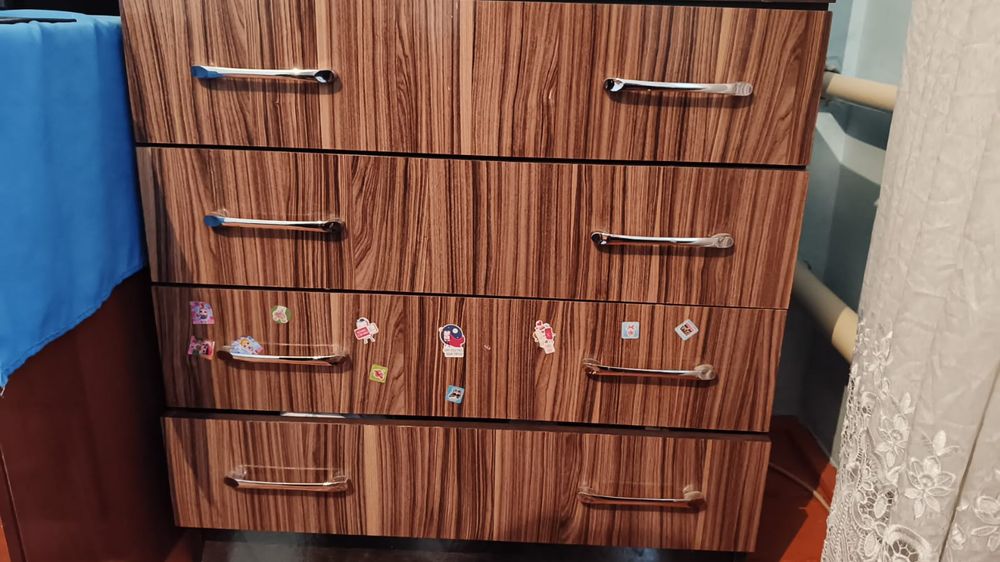 Камот 4 раздел,80см×45см, биіктігі 82см
80см×45см
Биіктігі 82см