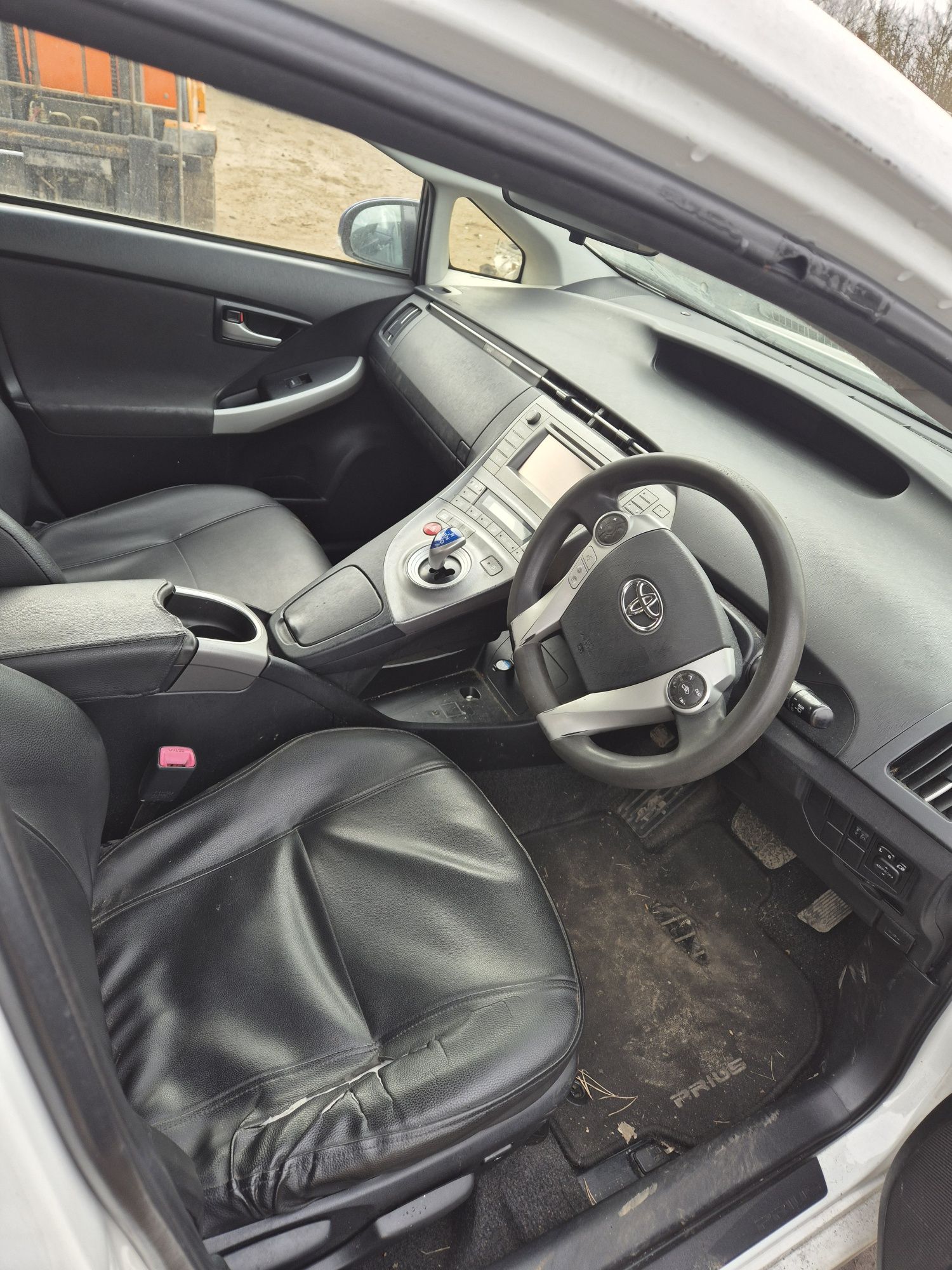 Piese toyota prius t30 an 2014Piese toyota prius t30 an 2014