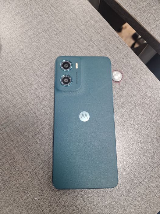 Telefon Motorola E15