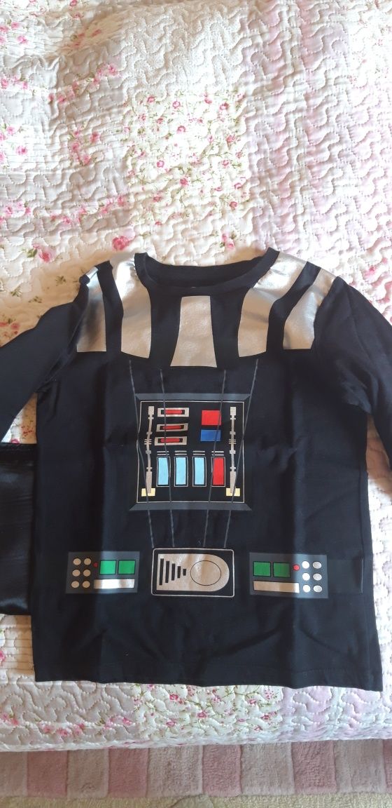 Costum Star Wars bluza cu pelerina 6-7 ani