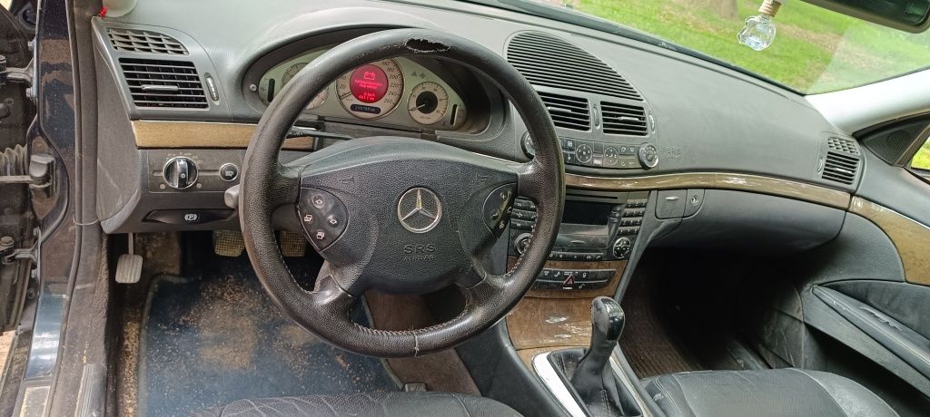 Мерцедес w211/Mercedes w211