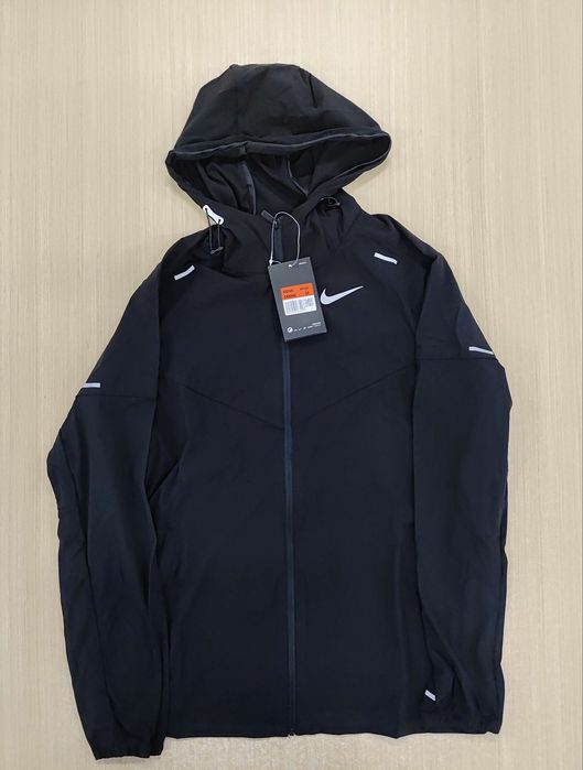 Jacheta Nike