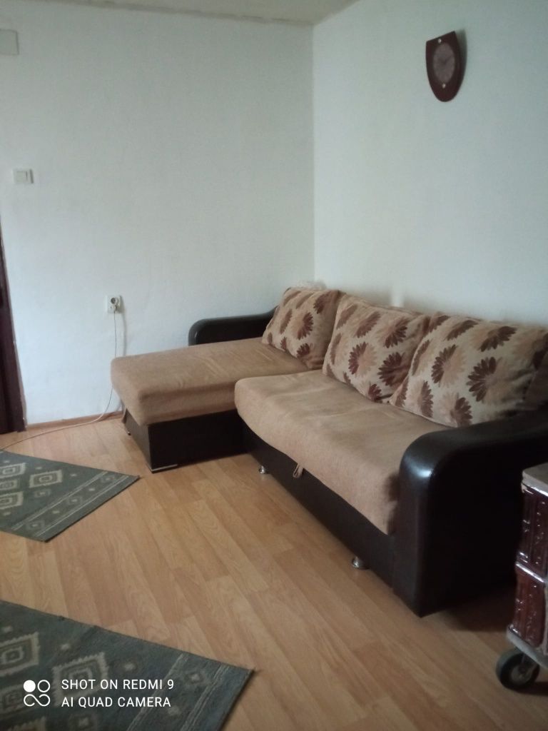 Vând casa în comuna Grădiștea sat rasa