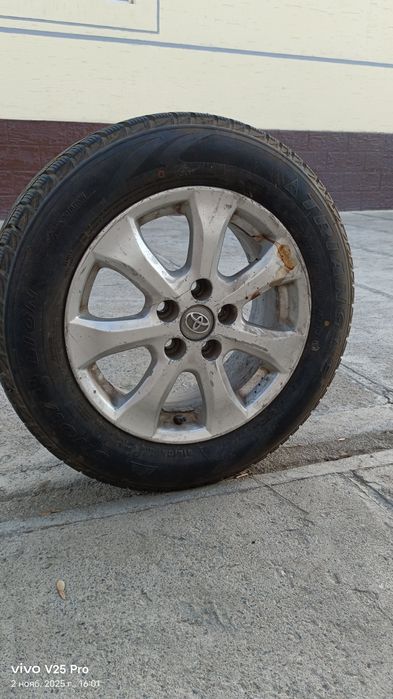 Продается зимние шины