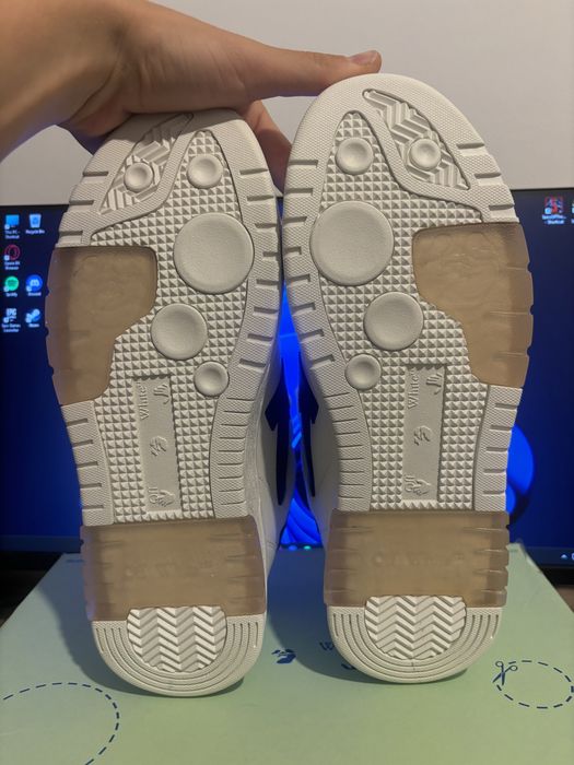 Off-White Out of Office