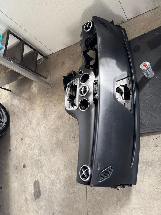 Арматурно табло за Мерцедес А класа