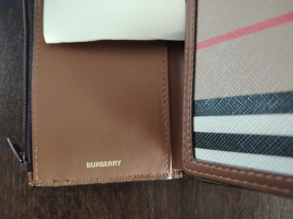 Portofel Burberry