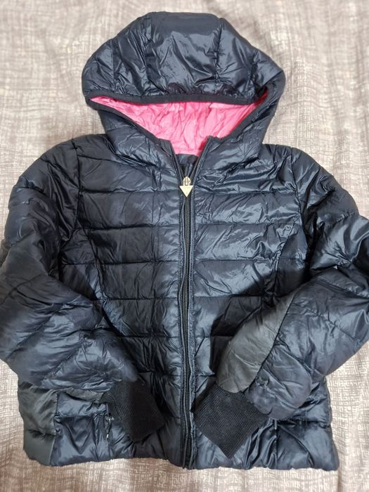 Детски якенца Guess за момиче