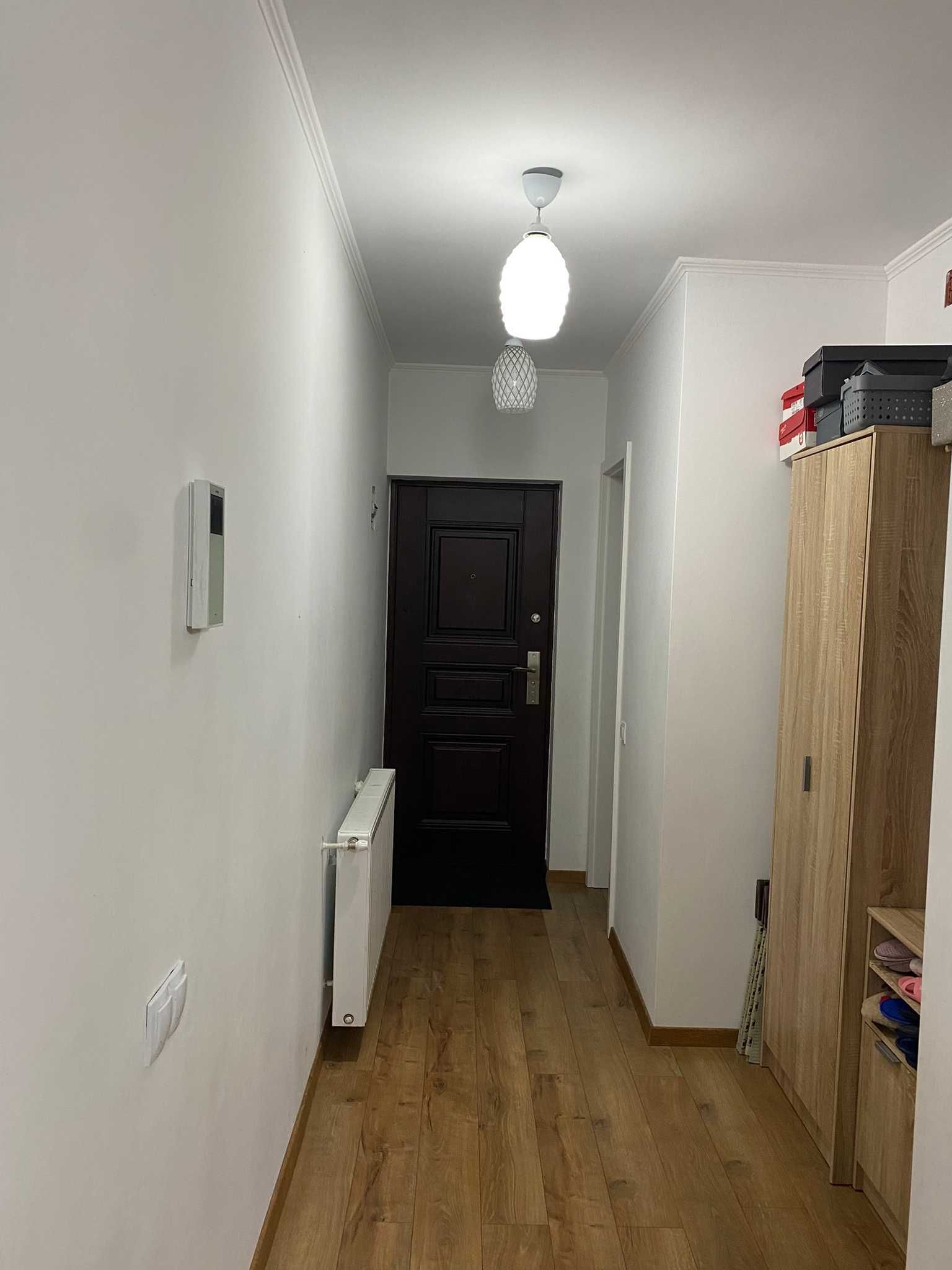 Persoana Fizica vand apartament pe strada Crinului, Nr 26A.