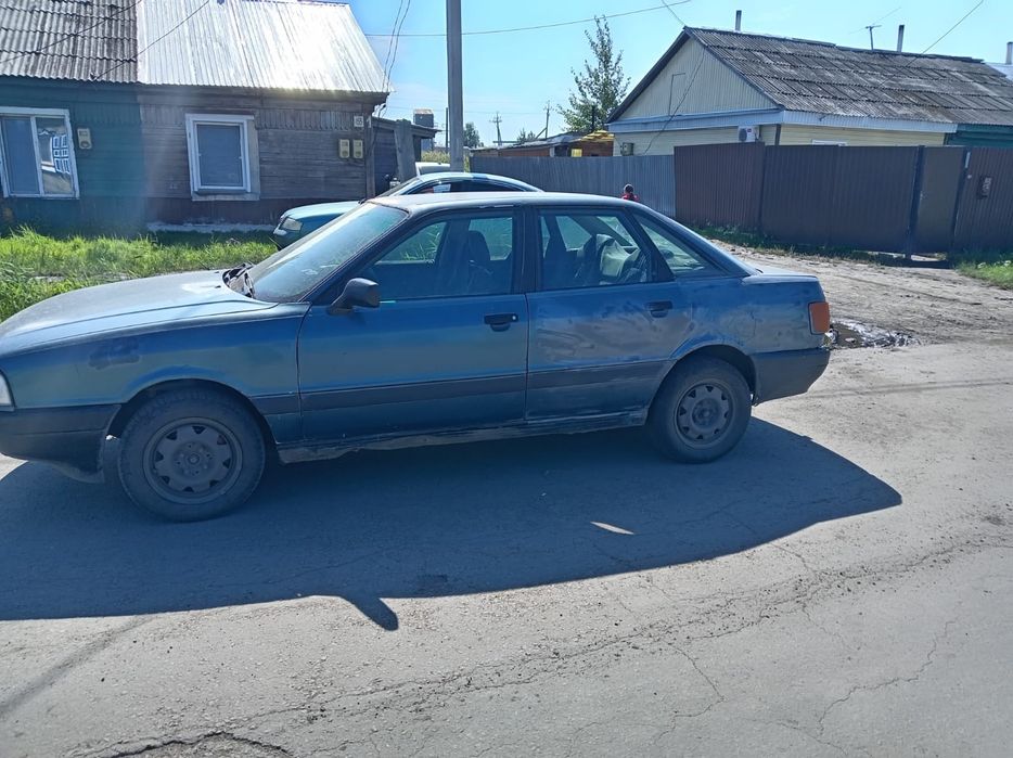 На разбор Ауди 80 б3