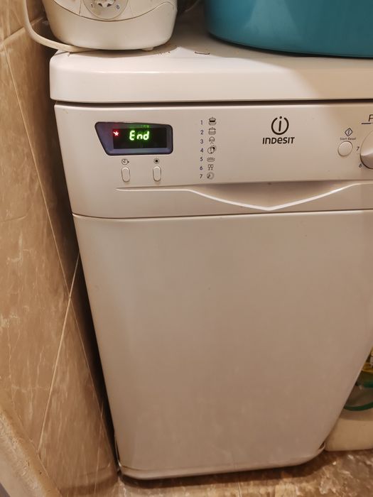 Съдомиялна Indesit ide 44